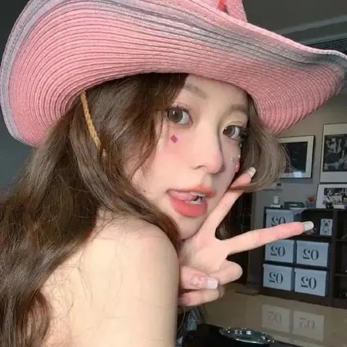 穿书反派成团宠